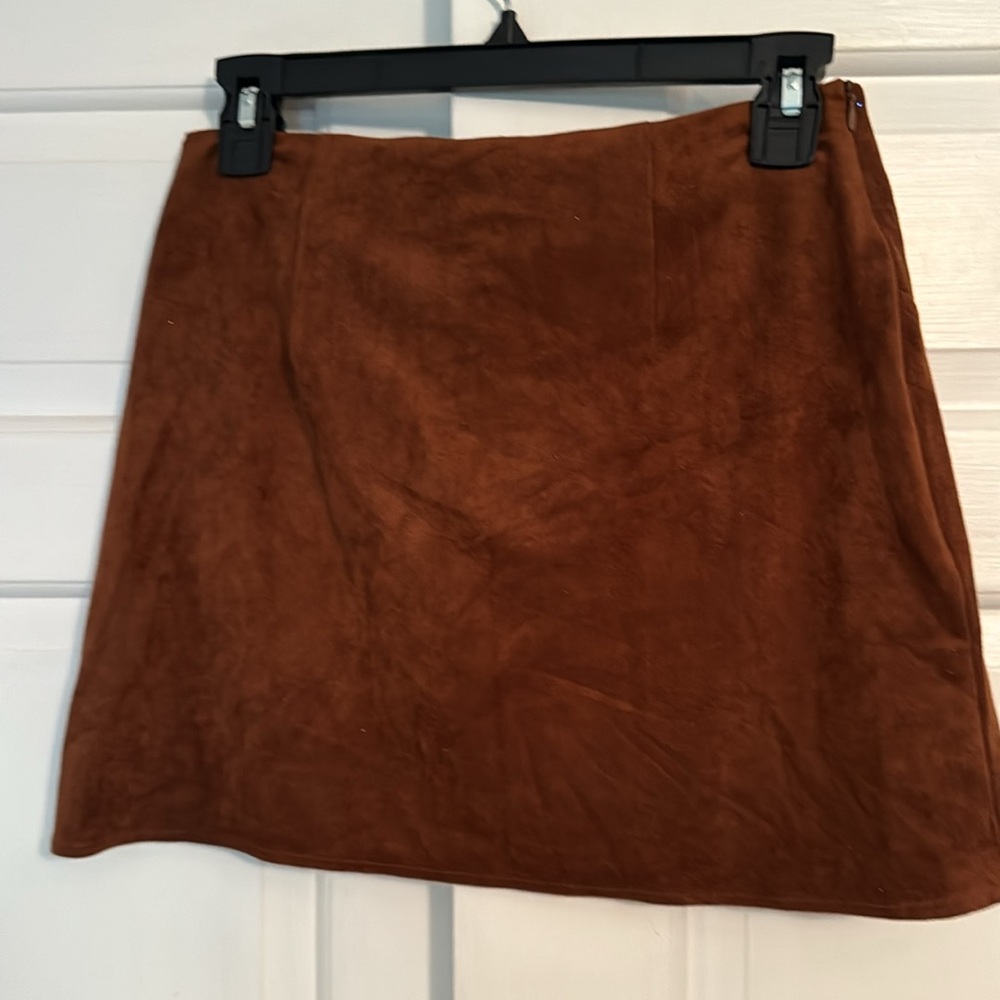 Suede lace up mini skirt - Picture 6 of 7
